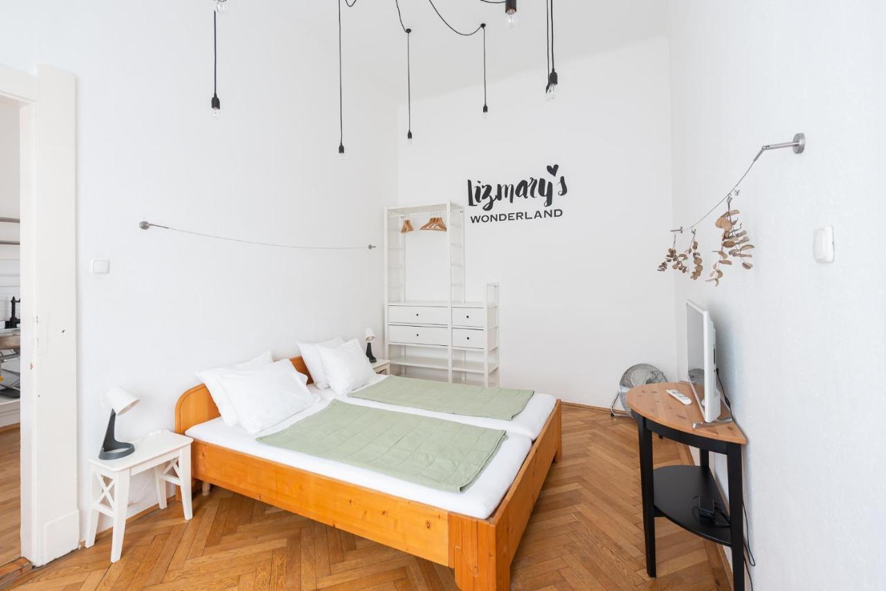 Lizmary'S Wonderland Lejlighed Budapest Eksteriør billede
