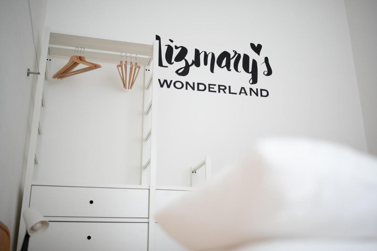 Lizmary'S Wonderland Lejlighed Budapest Eksteriør billede